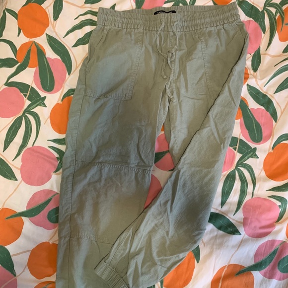 Calvin Klein Linen Joggers - Picture 1 of 5